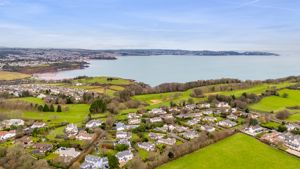 Photo 16- click for photo gallery